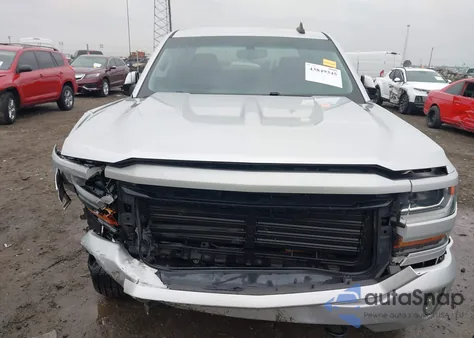 2018 Chevrolet Silverado 1500 2Lt из США, поврежденный, VIN 3GCUKREC5JG522509